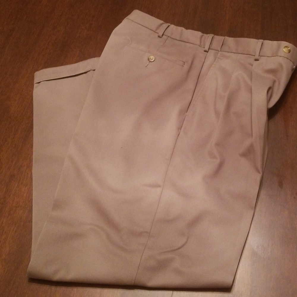Khaki pleated pants
